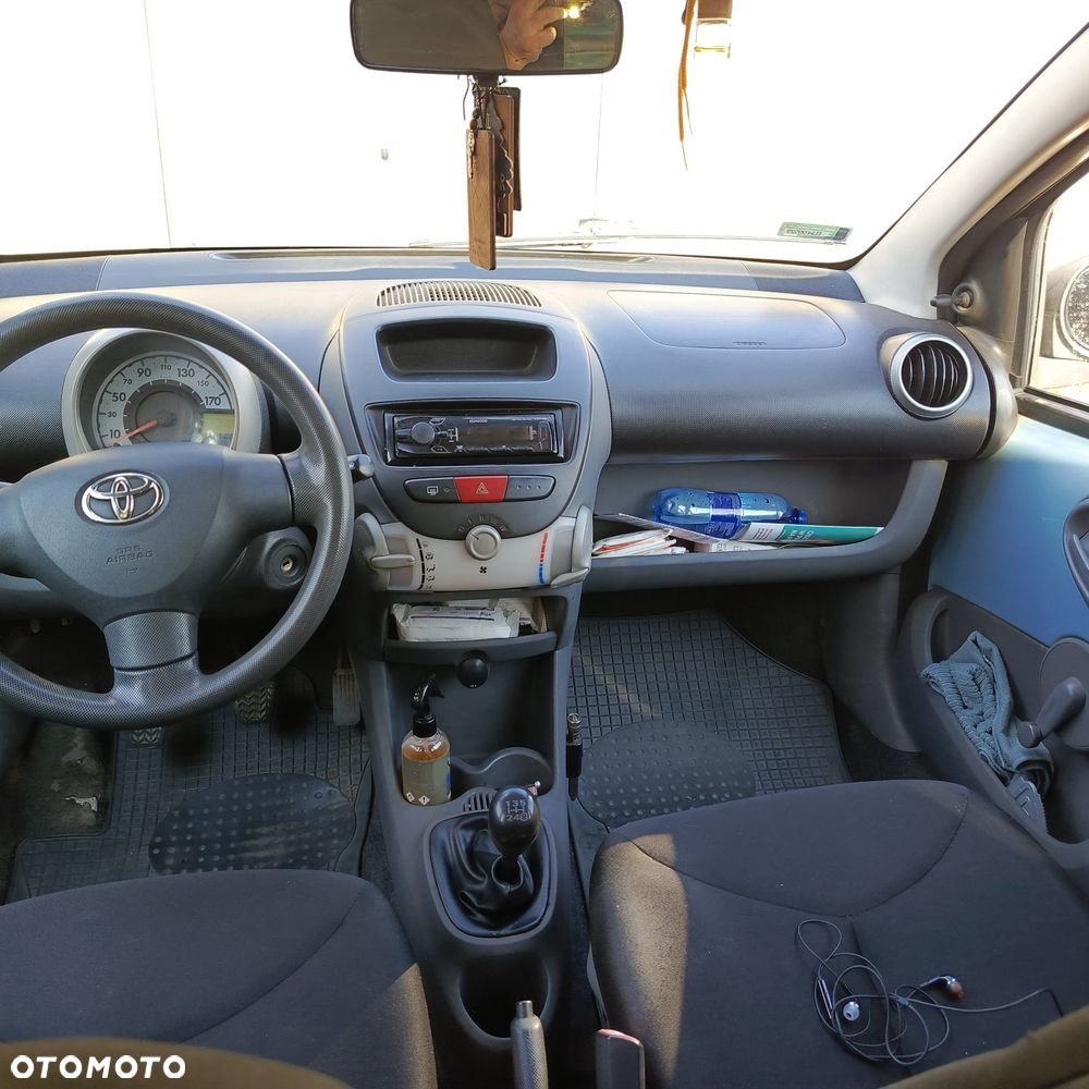 Toyota Aygo - 6