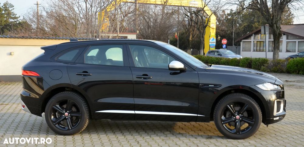 Jaguar F-Pace 20d AWD Aut. R-Sport - 11