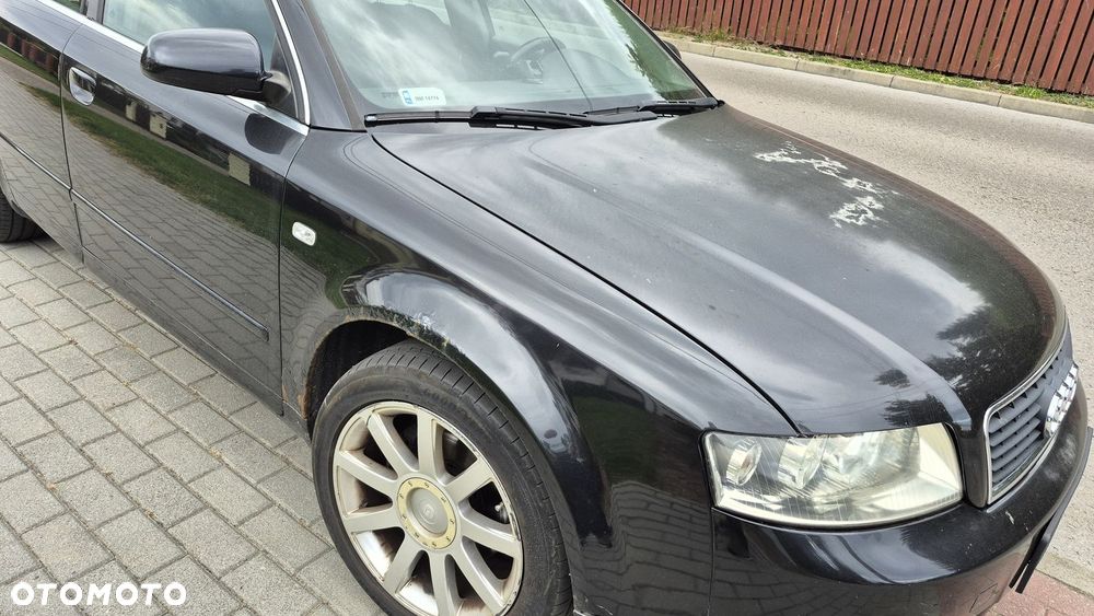 Audi A4 Avant 2004 photo 3