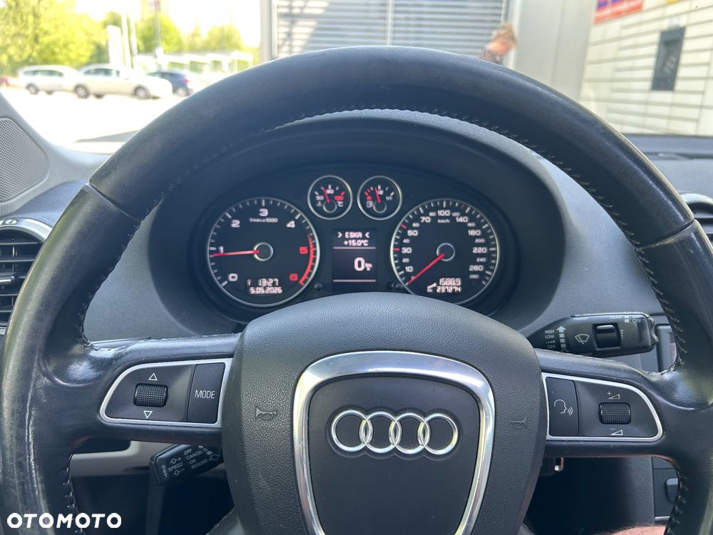 Audi A3 Sportback 1.6 TDI DPF Ambition - 27