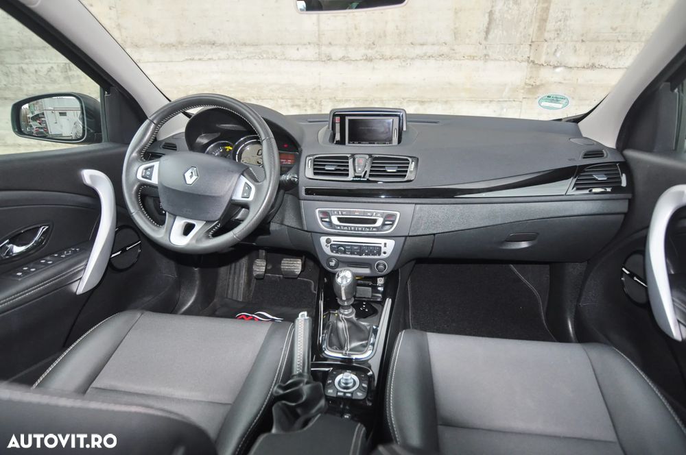 Renault Megane ENERGY dCi 130 Start & Stop Bose Edition - 5