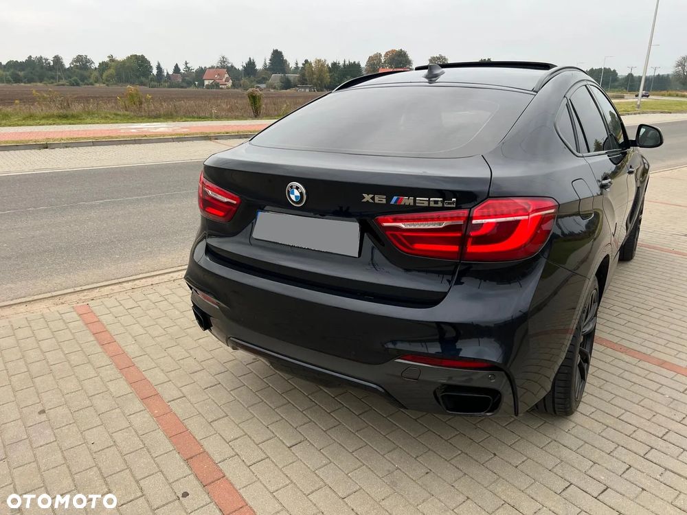 BMW X6 M50d - 17