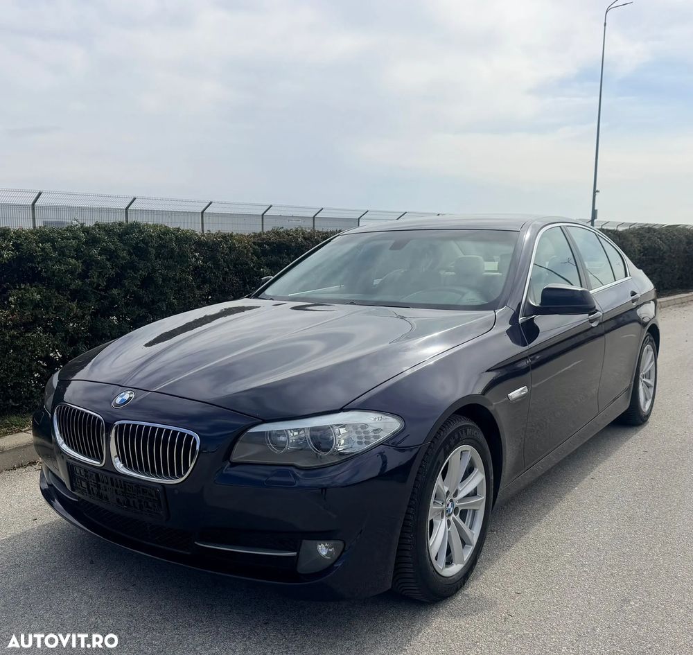 BMW Seria 5 520d Efficient Dynamics Edition - 1