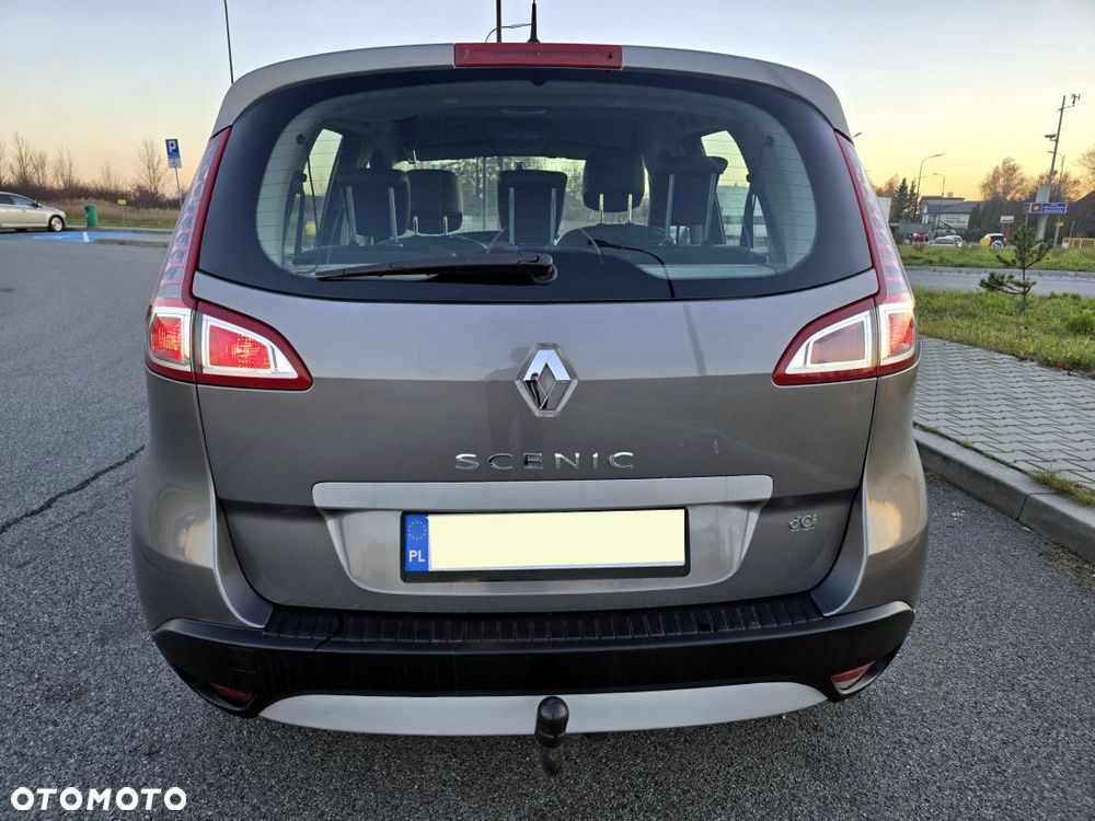 Renault Scenic 1.5 dCi Avantage - 26