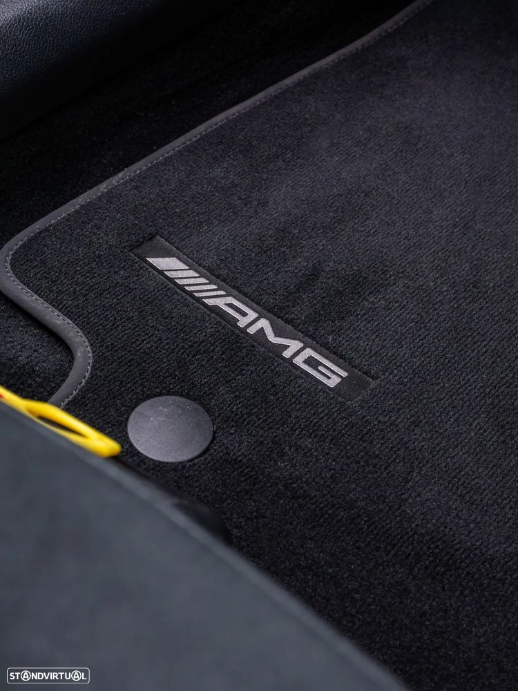 Mercedes-Benz E 300 - 28