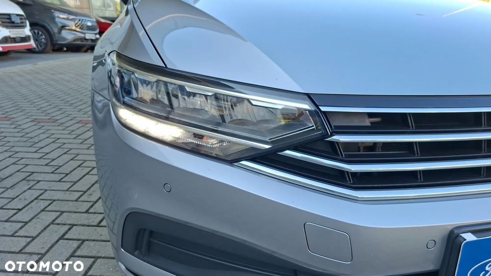 Volkswagen Passat 2.0 TDI EVO Business DSG - 12