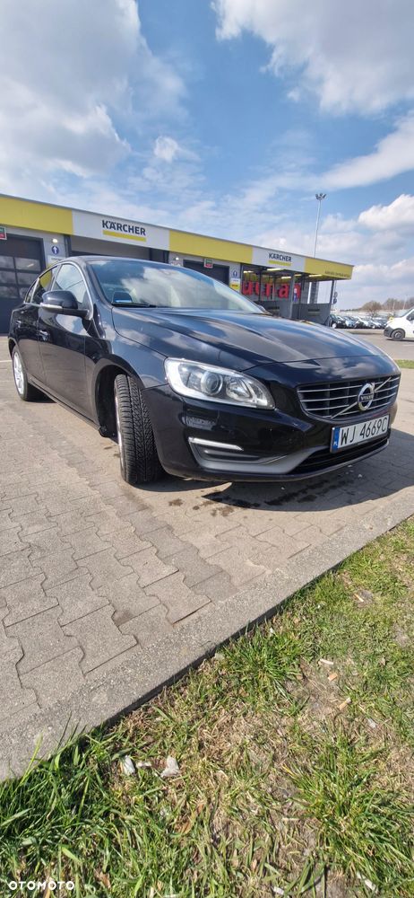 Volvo S60 - 1