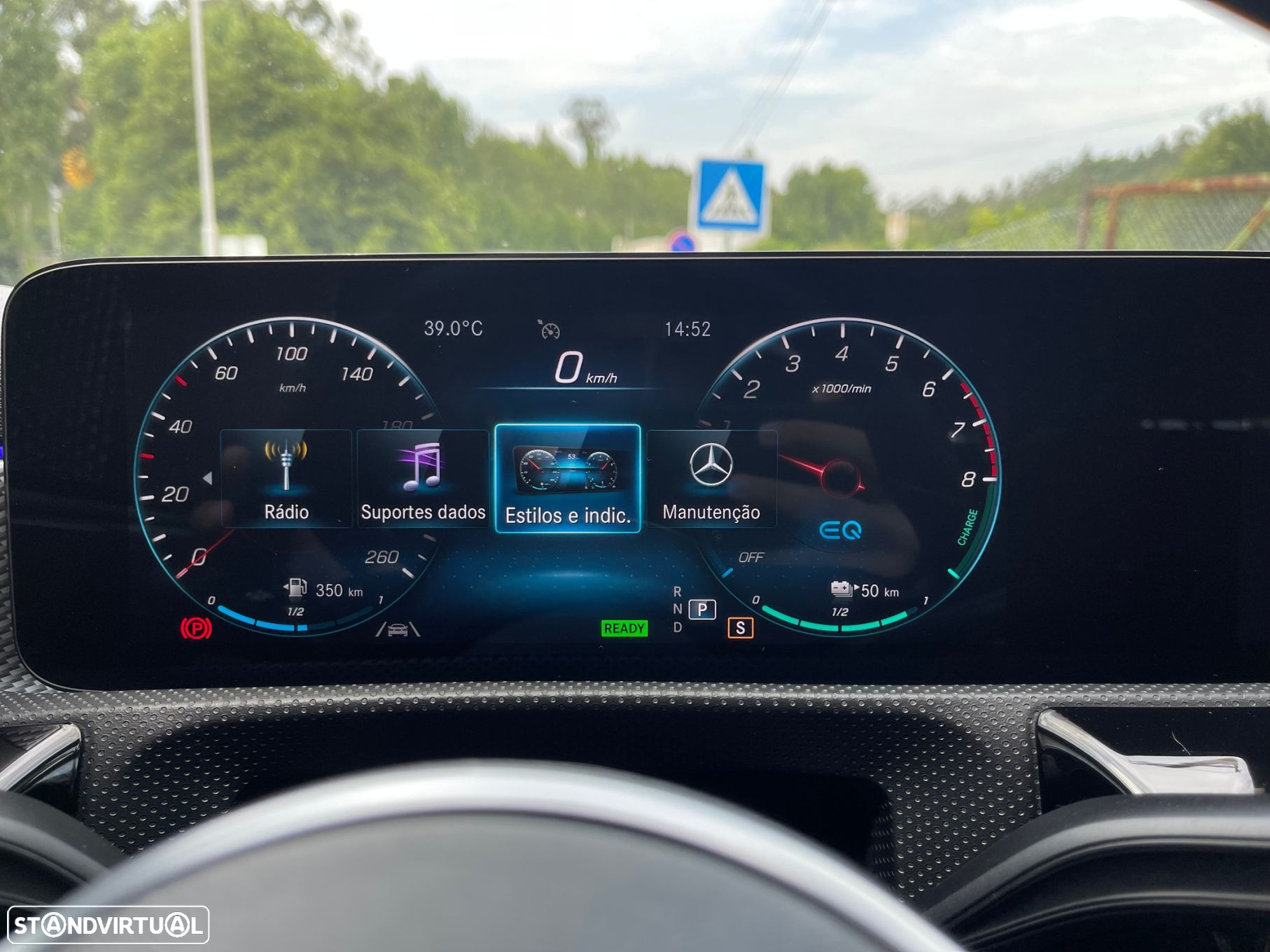 Mercedes-Benz A 250 - 33