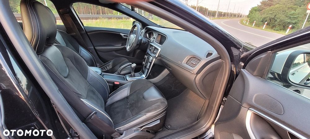 Volvo V40 D4 RDesign - 13