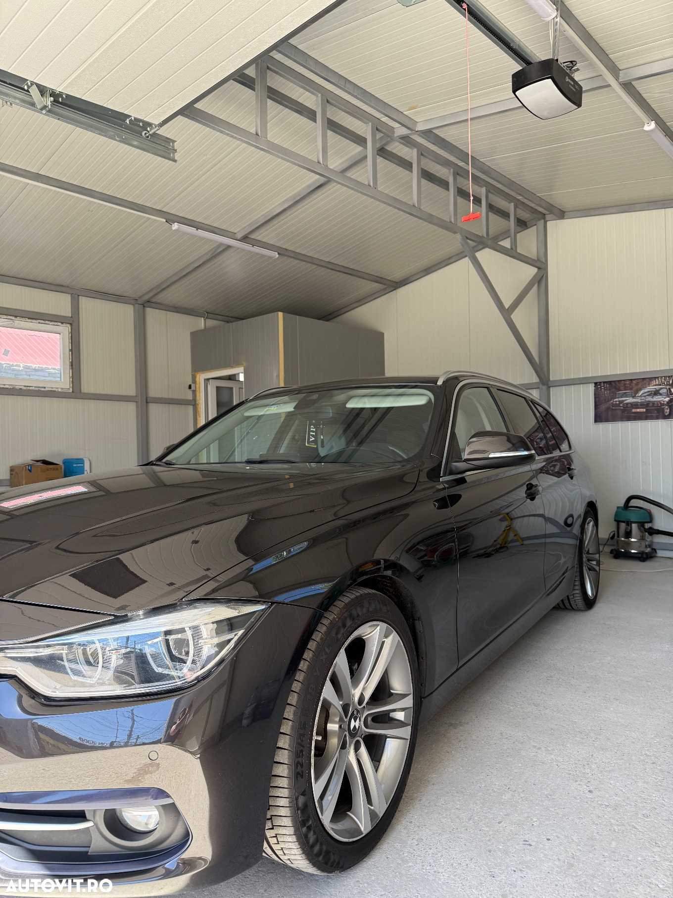 BMW Seria 3 320d Aut. Luxury Line - 25