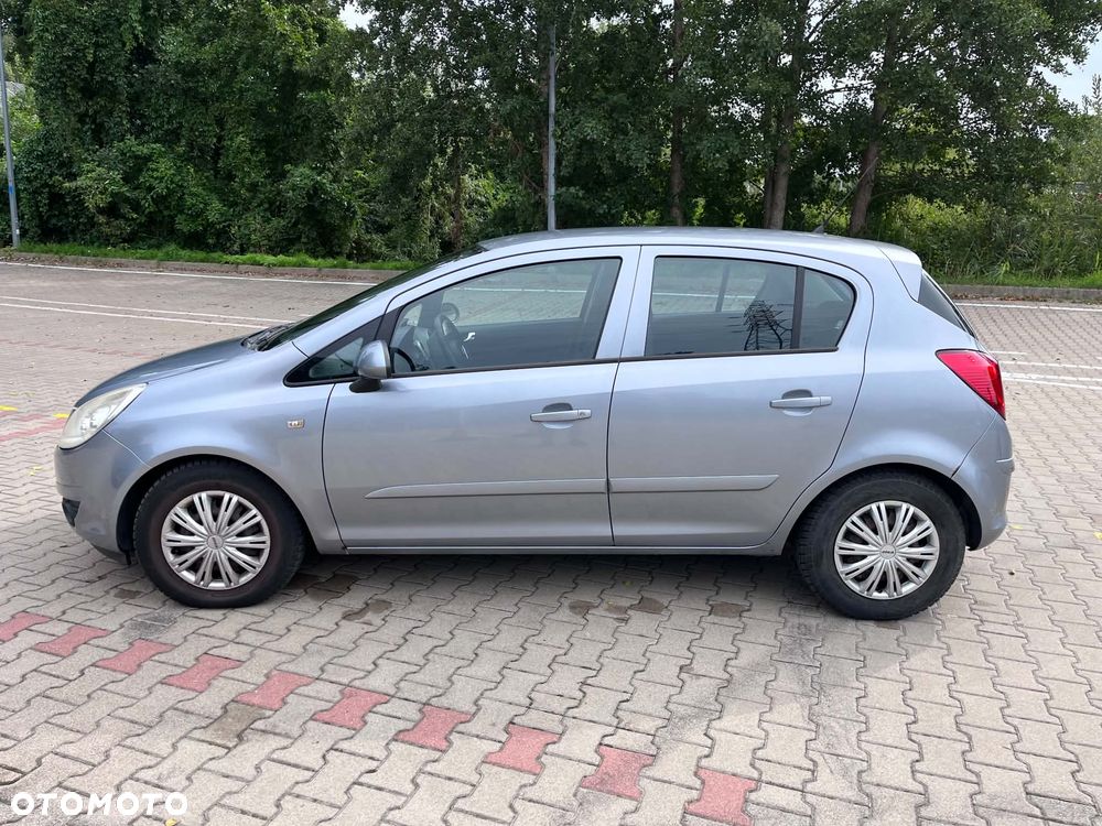 Opel Corsa 1.2 16V Enjoy - 4