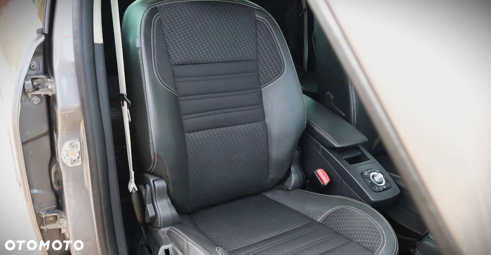 Renault Scenic - 19
