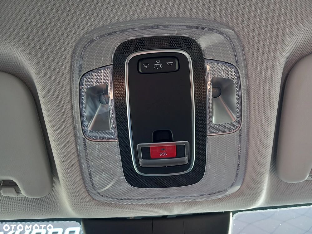 Hyundai Kona 65kWh Executive - 31