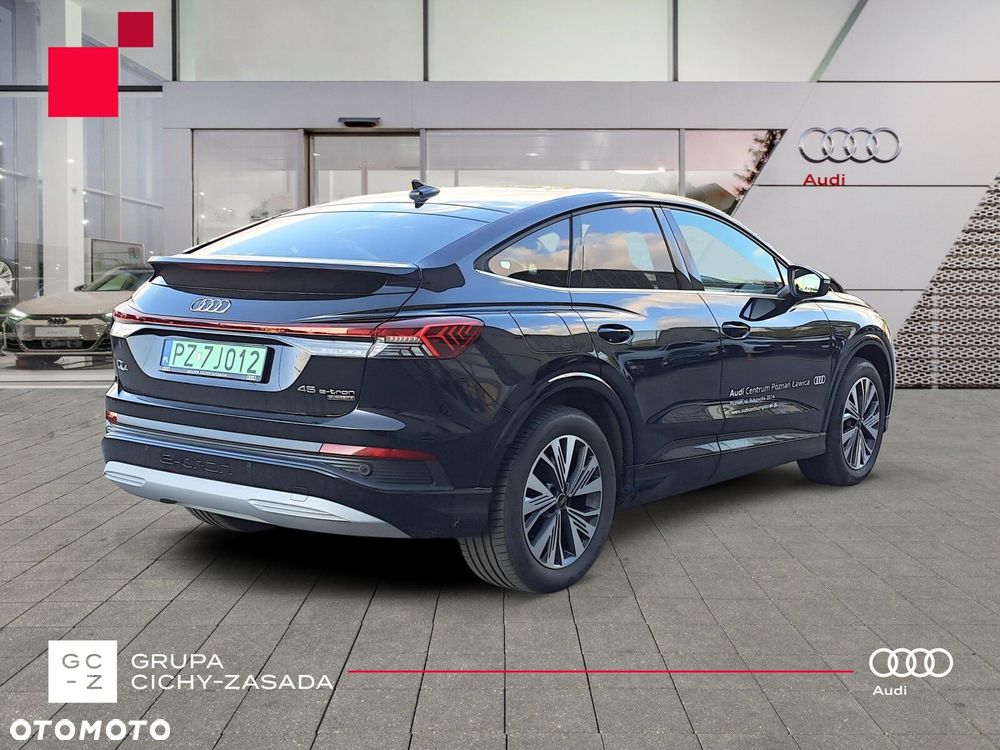 Audi Q4 Sportback e-tron - 6
