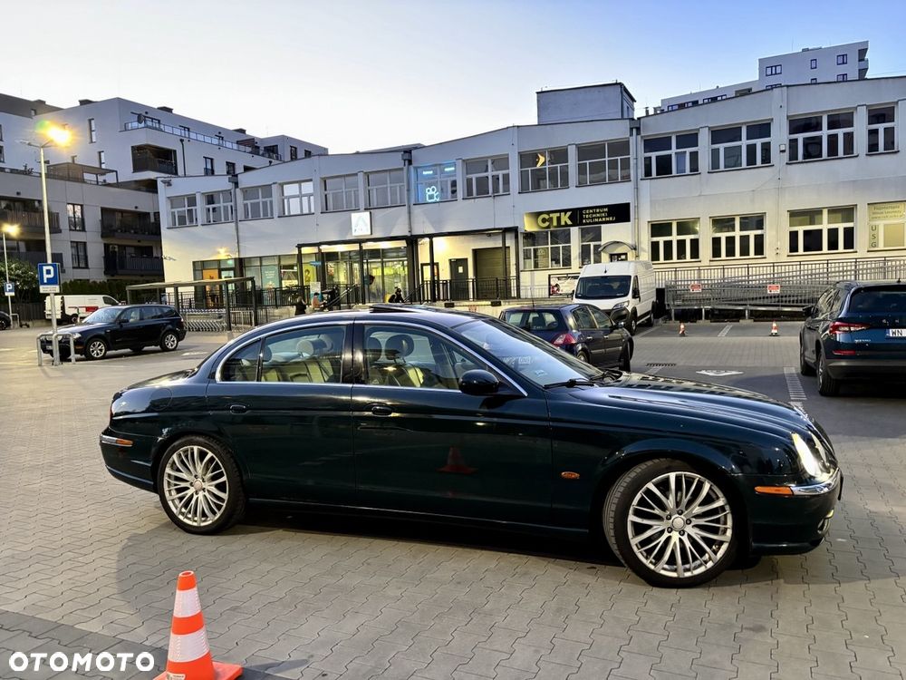 Jaguar S-Type - 6