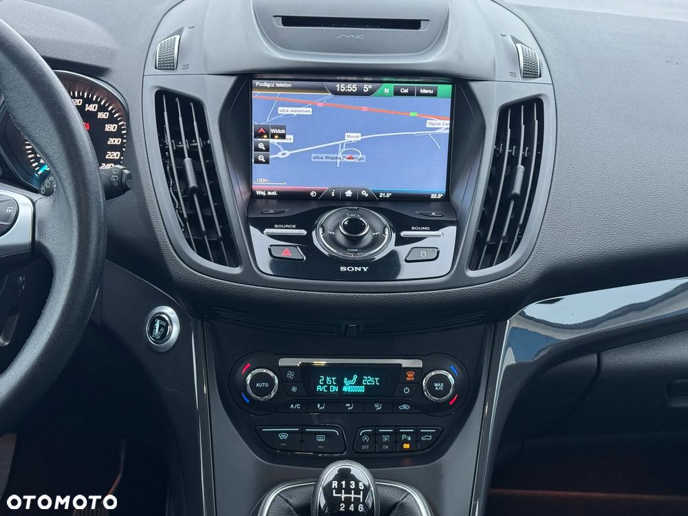 Ford Kuga 1.5 EcoBoost 2x4 Titanium - 18