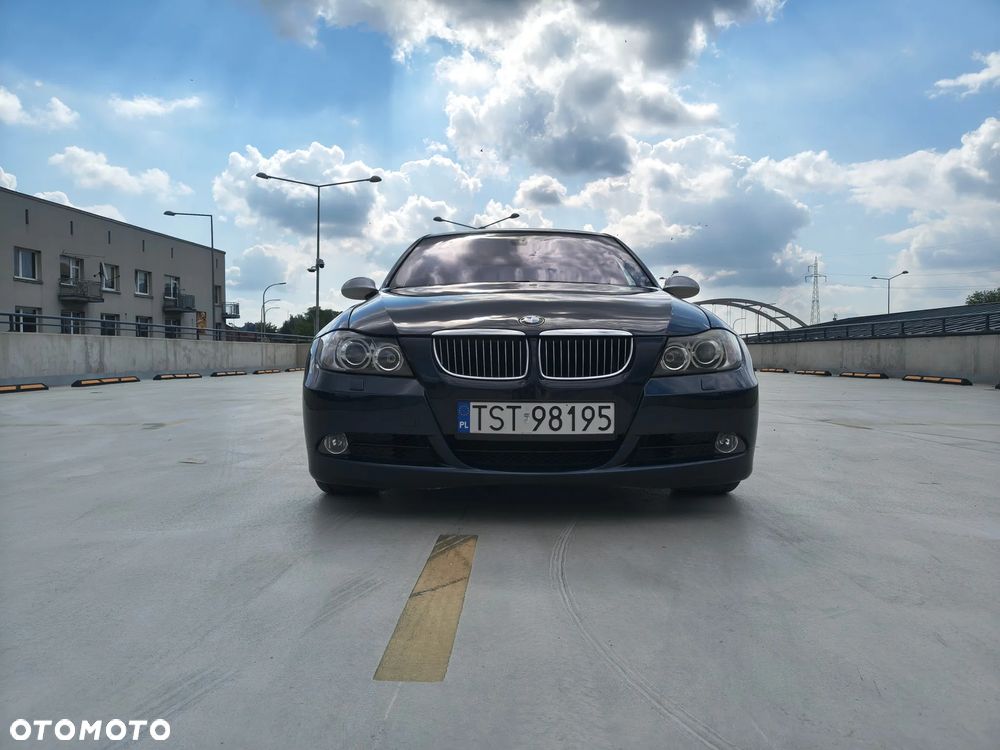 BMW Seria 3 330xi - 20