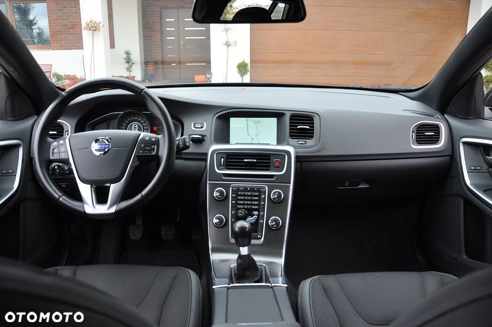 Volvo V60 D4 - 22