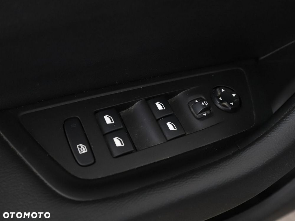 Peugeot 508 1.6 PureTech Active S&S EAT8 - 38