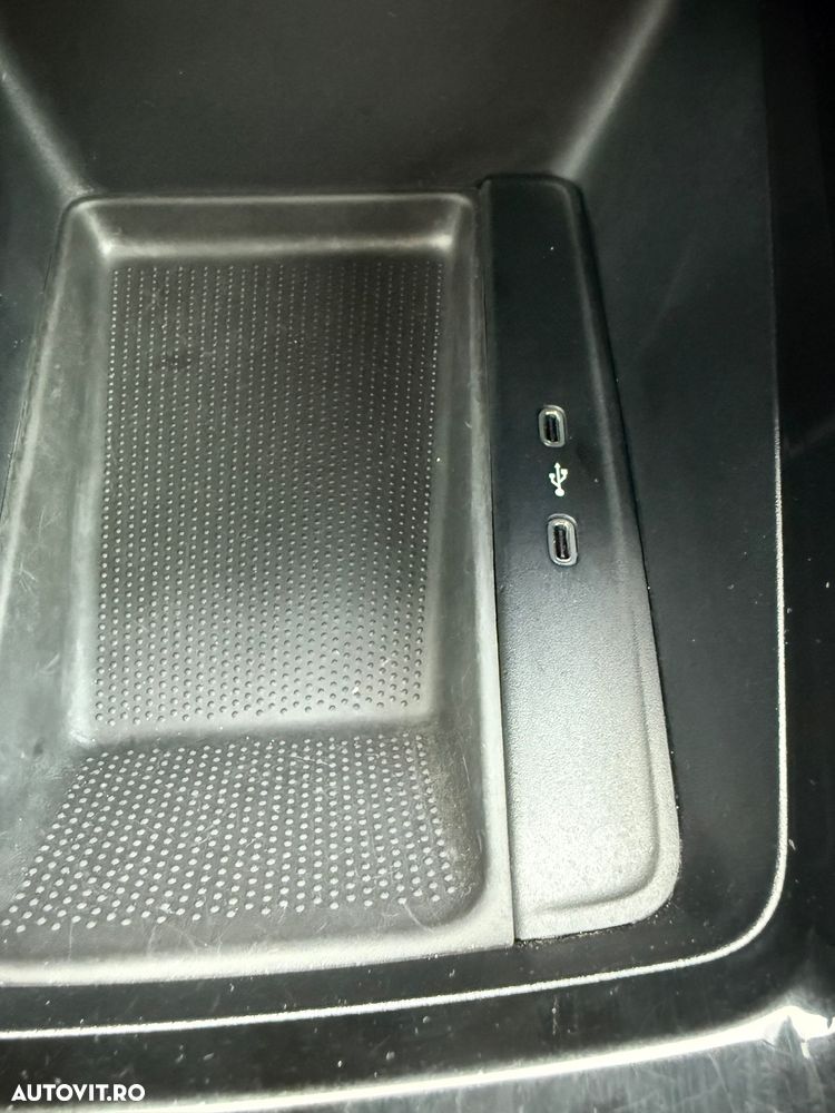 Skoda Octavia 2.0 TDI DSG Ambition - 31