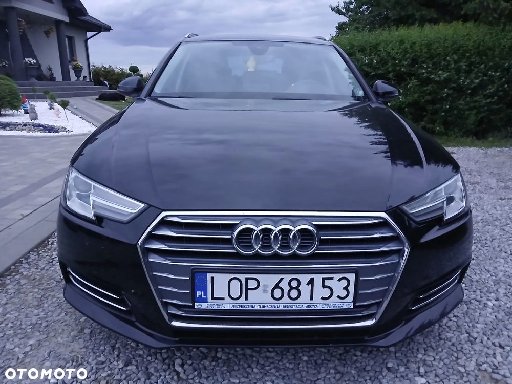 Audi A4 Avant 2.0 TDI design - 22