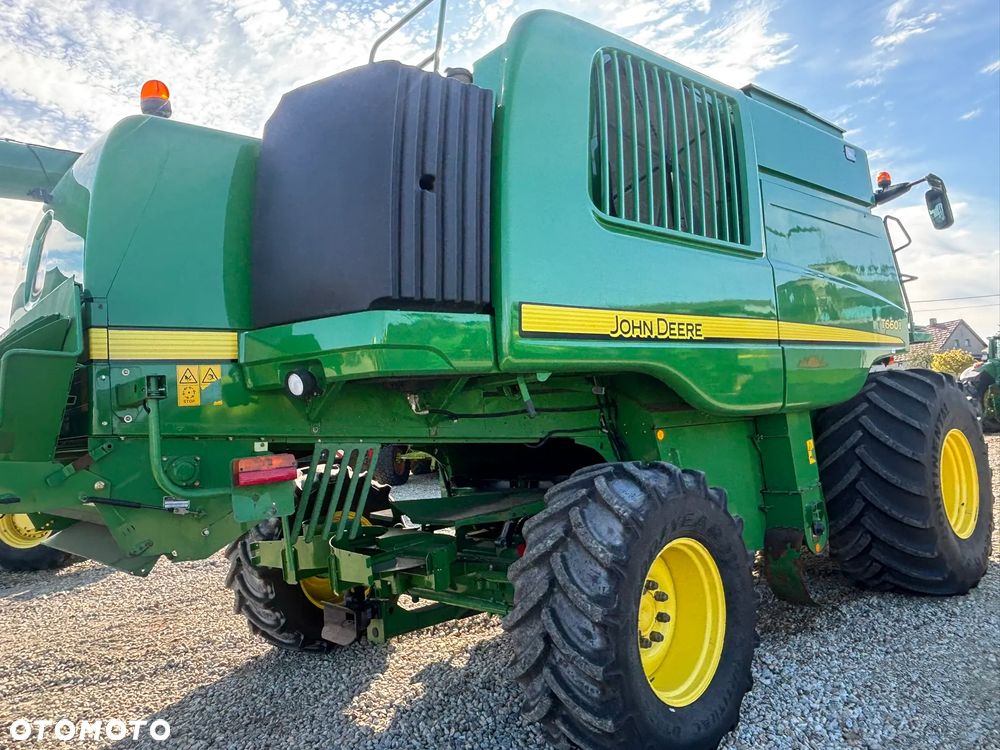 John Deere T660i - 8