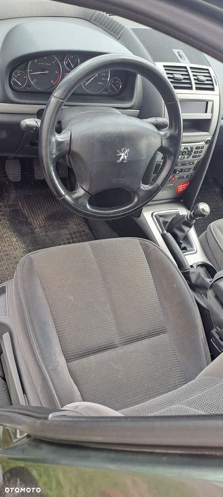 Peugeot 407 - 8