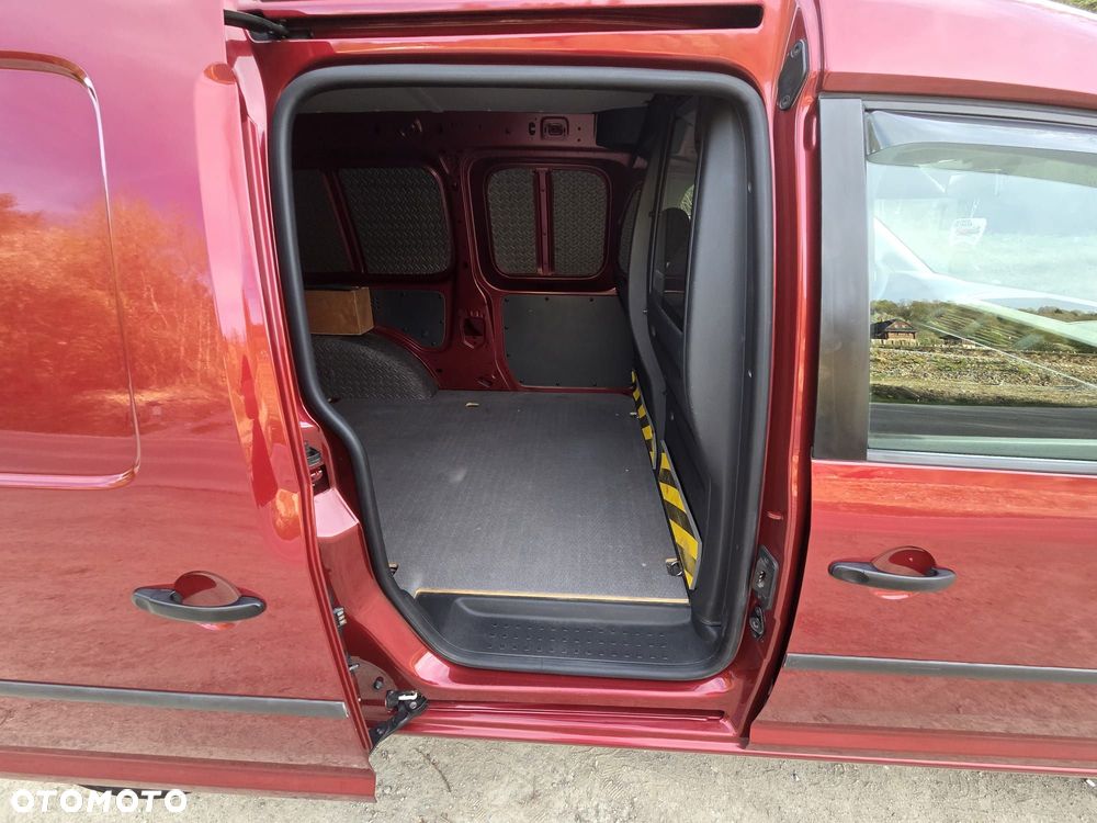 Volkswagen Caddy MAXI LONG - 25