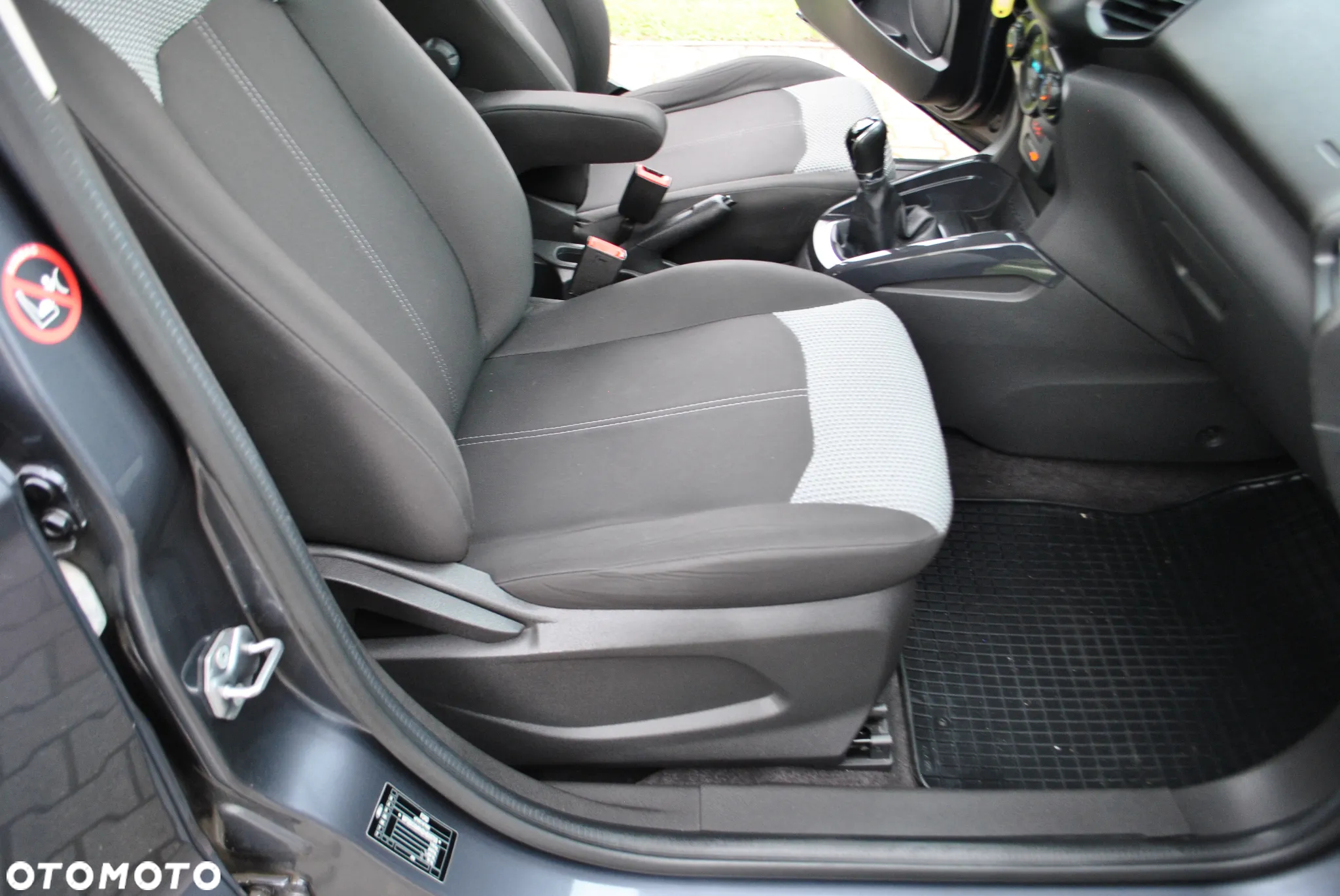 Ford EcoSport 1.5 Ti-VCT - 24