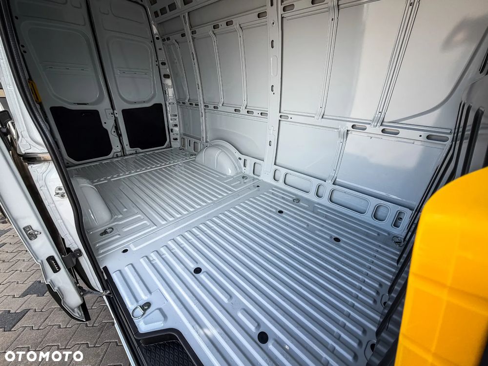 Iveco 35S18HA8 V - Daily L3H3 ! - 13