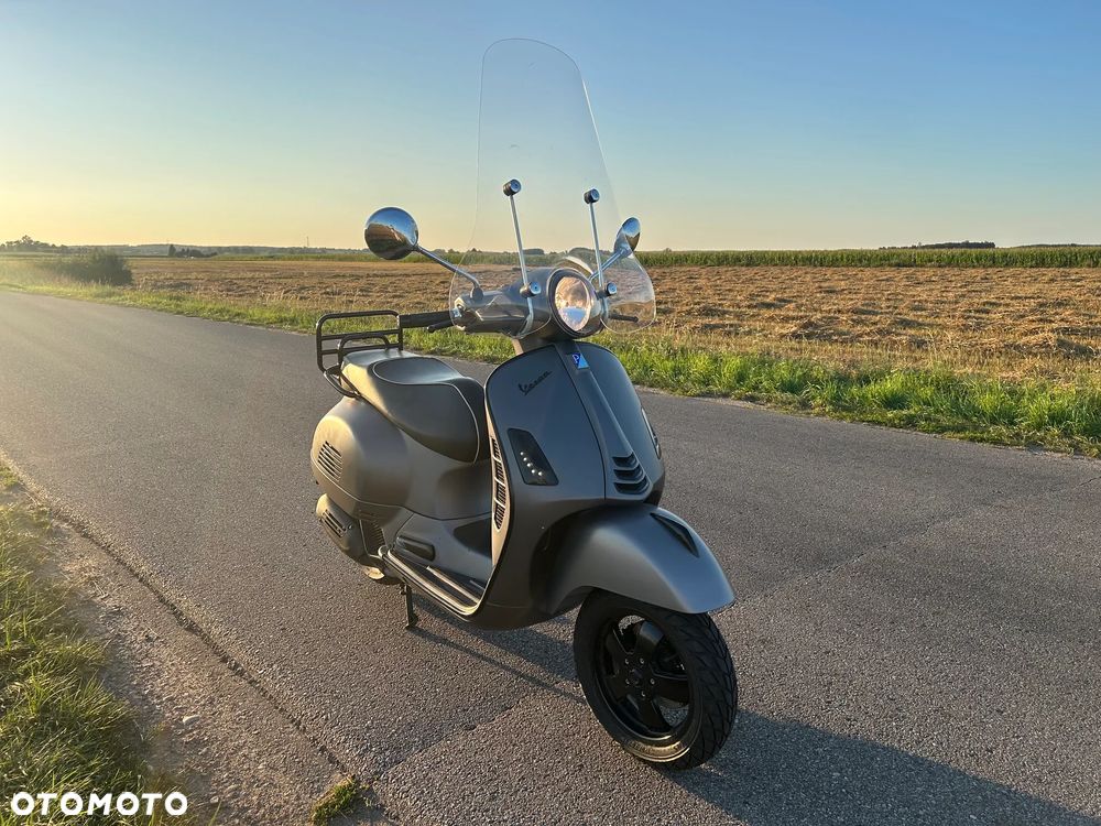 Vespa GTS - 7