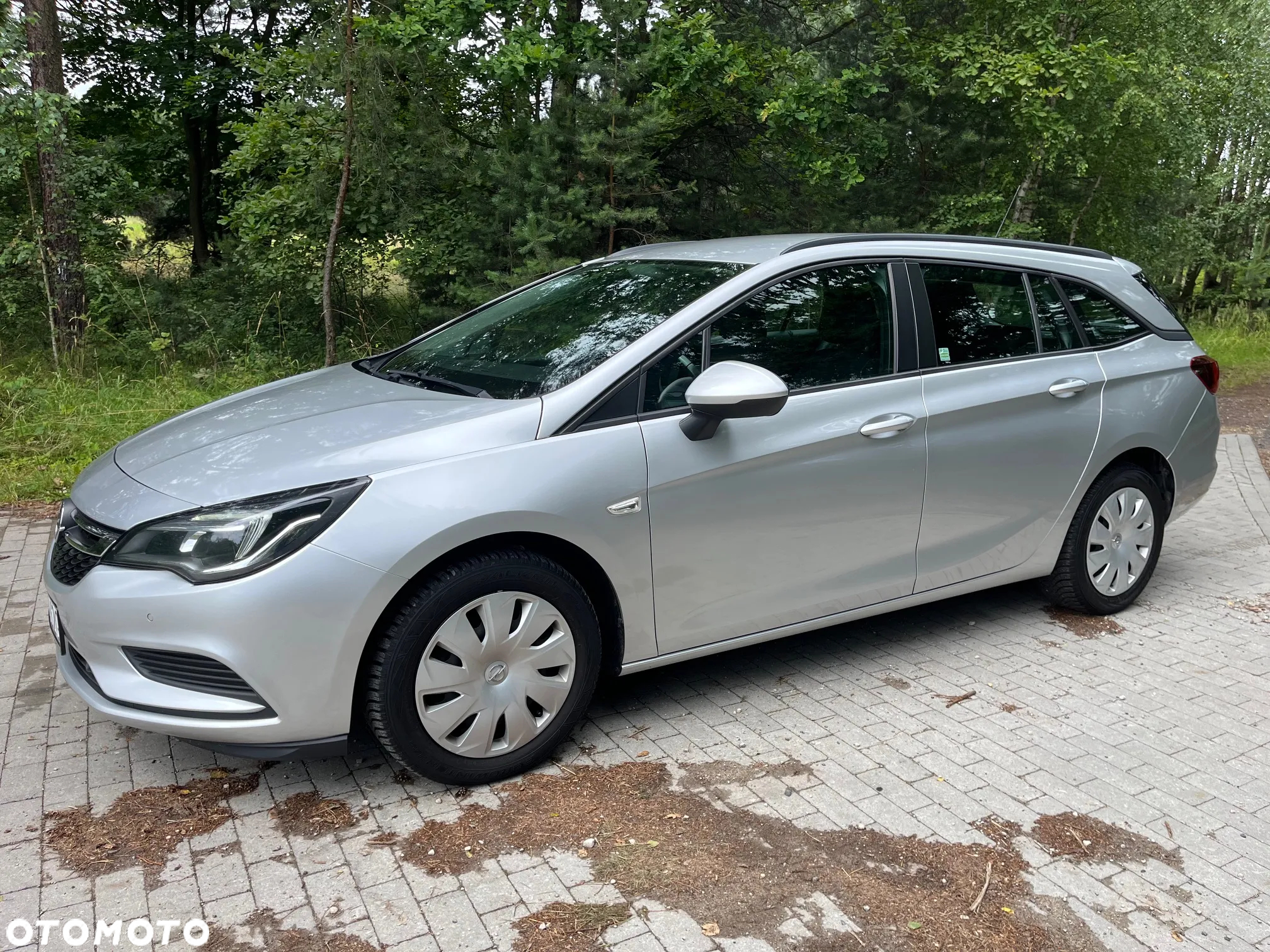 Opel Astra V 1.6 CDTI Enjoy - 2