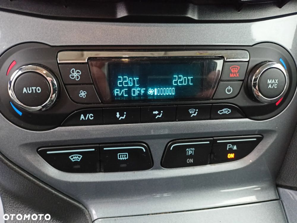 Ford Focus 2.0 TDCi Titanium - 19