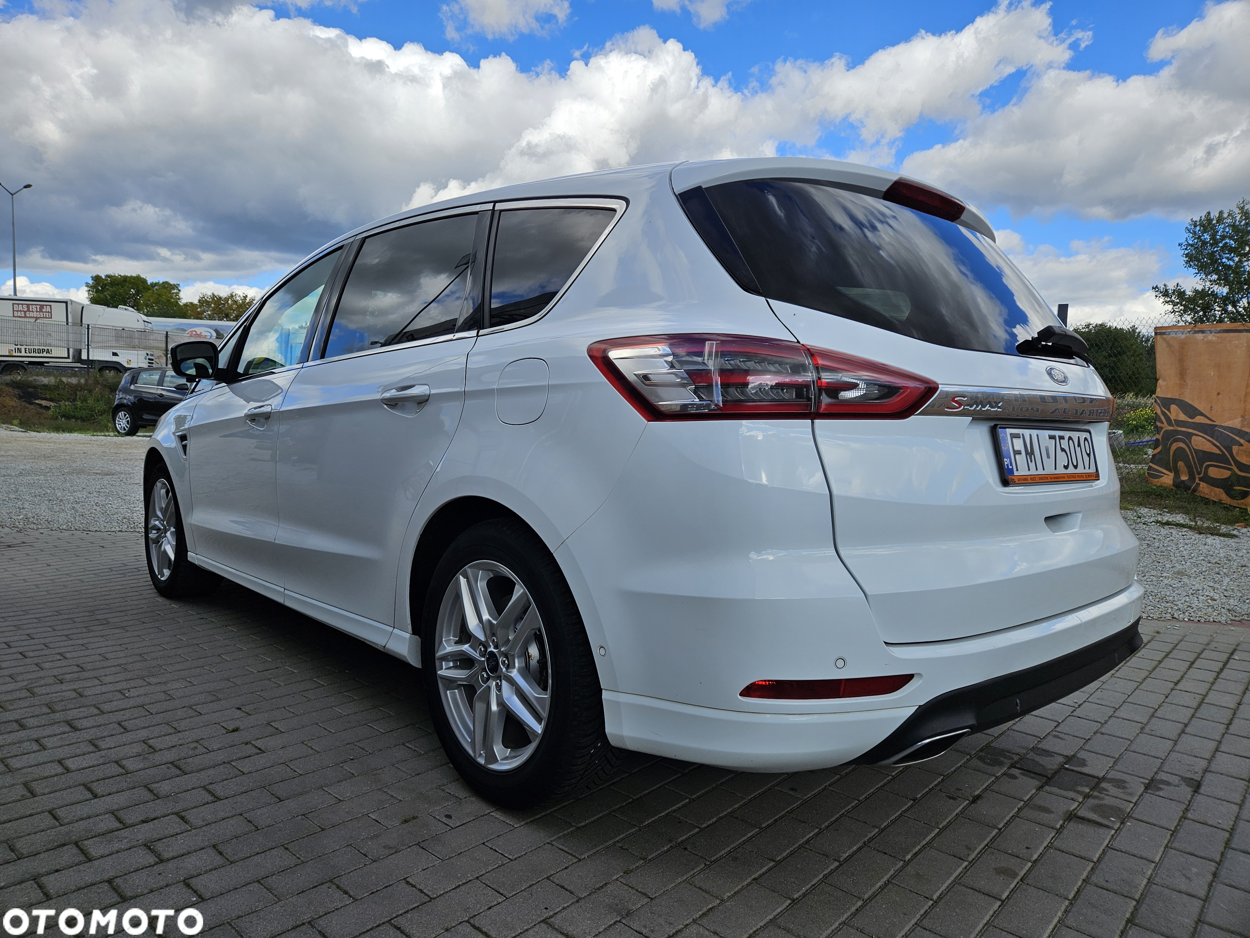 Ford S-Max 2.0 TDCi Titanium PowerShift - 4