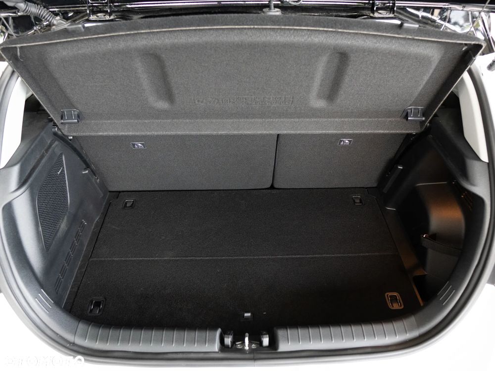 Hyundai i20 1.0 T-GDi Smart DCT - 38