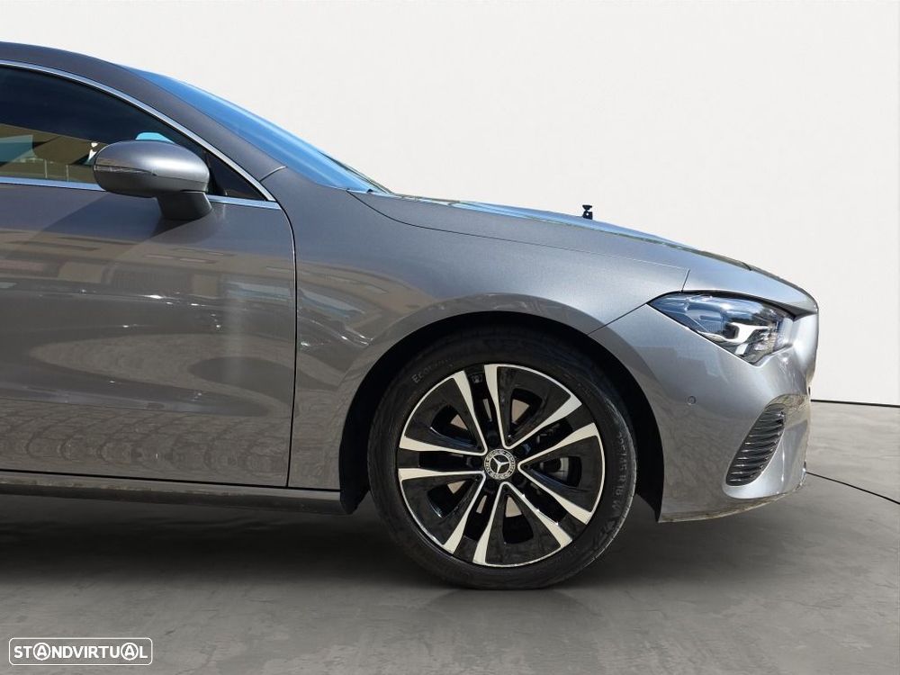Mercedes-Benz CLA 200 — fotografia 5