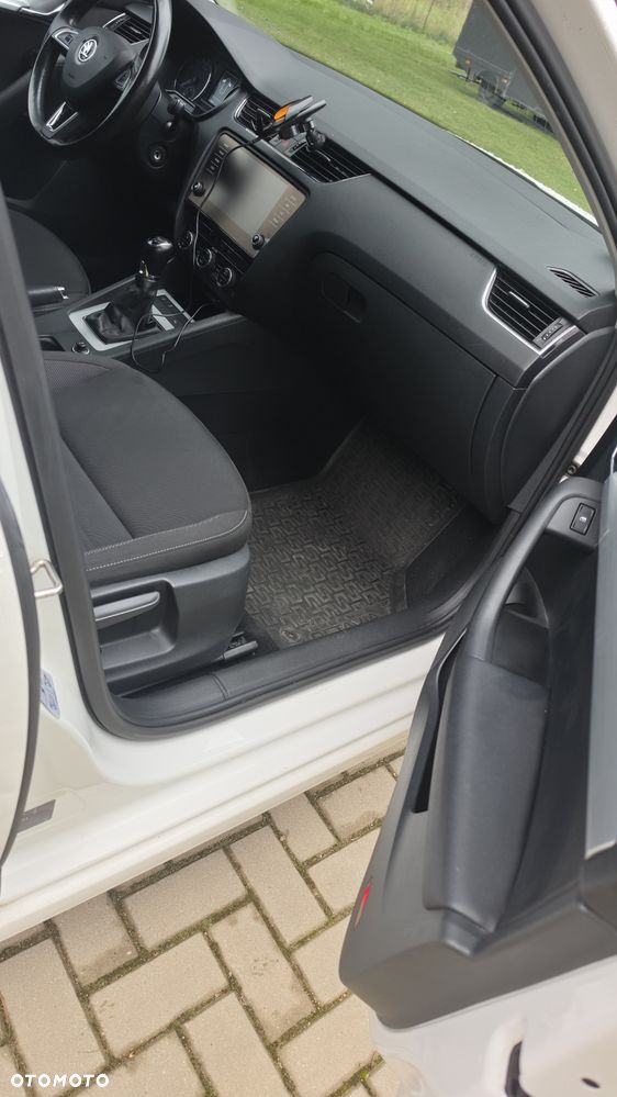 Skoda Octavia - 14