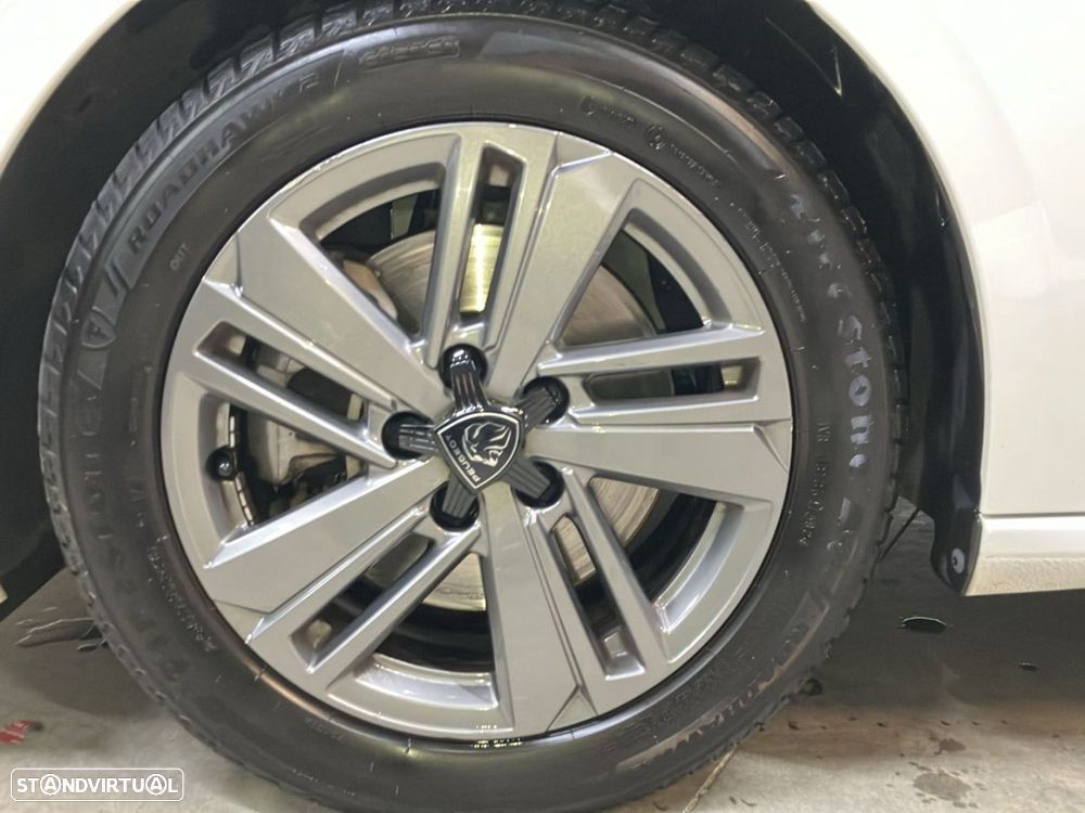 Peugeot 308 1.5 BlueHDi Active Pack - 18