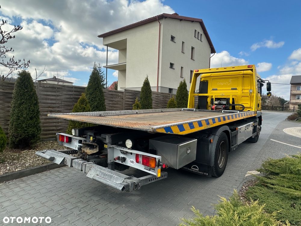 MAN TGM 18.250  2011 Pomoc Drogowa Laweta Widły - 6