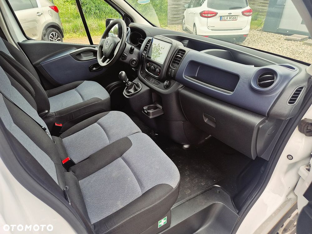 Opel Vivaro - 28