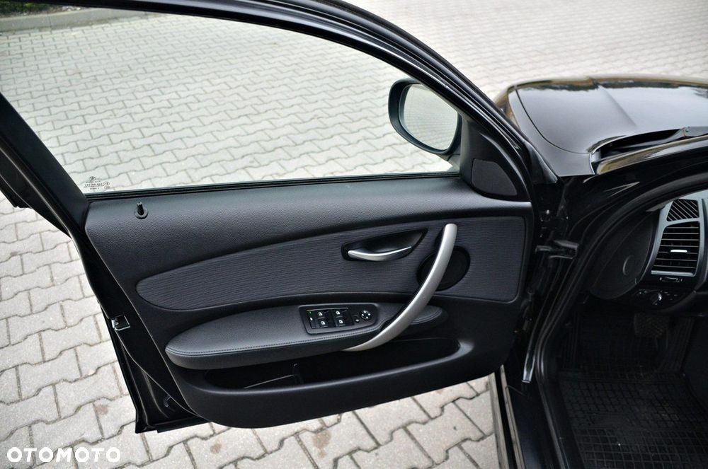 BMW Seria 1 - 13