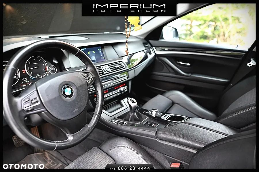 BMW Seria 5 525d Touring Modern Line - 21