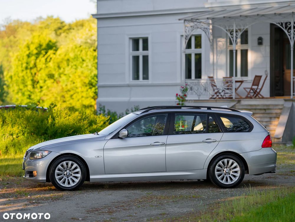 BMW Seria 3 318i Edition Lifestyle - 13