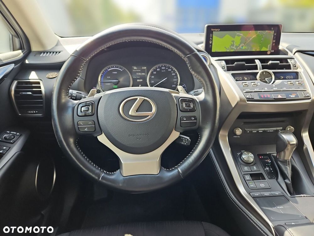 Lexus NX 300h Elegance AWD - 11