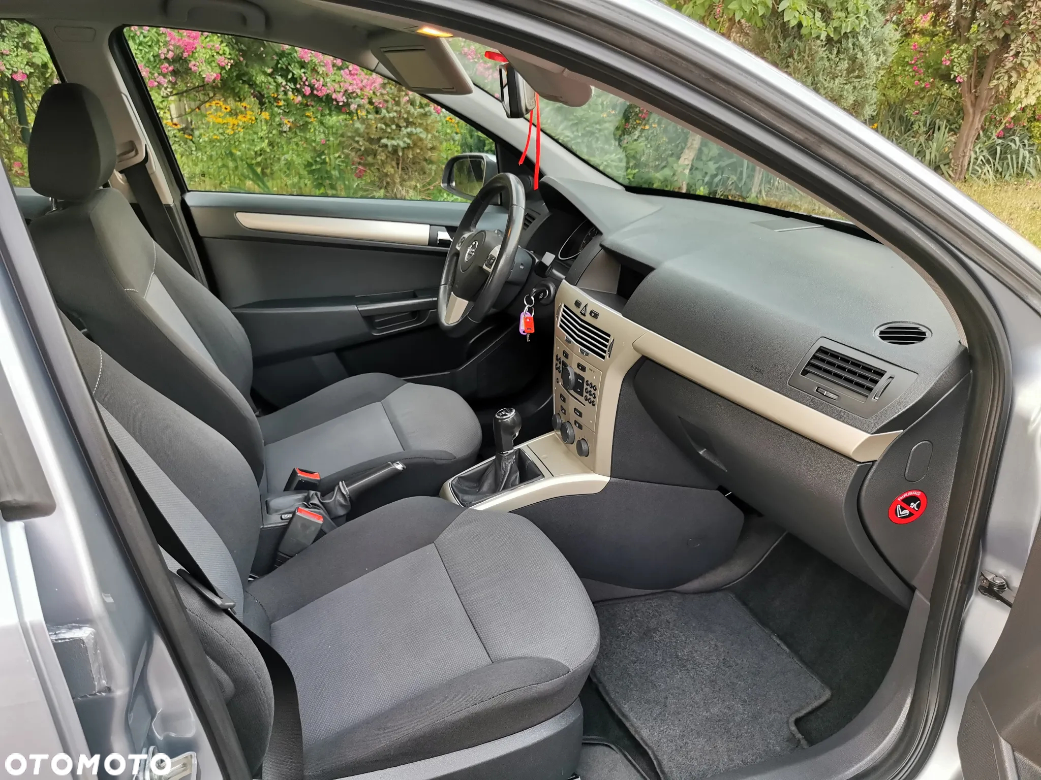 Opel Astra III 1.6 Essentia - 14