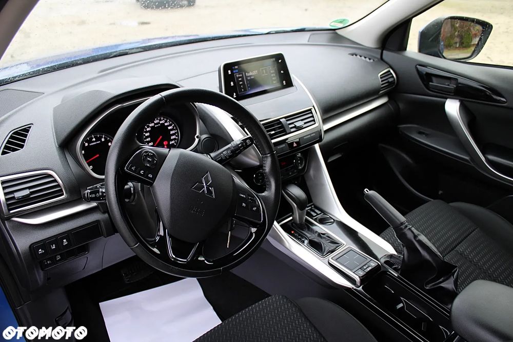 Mitsubishi Eclipse Cross - 13