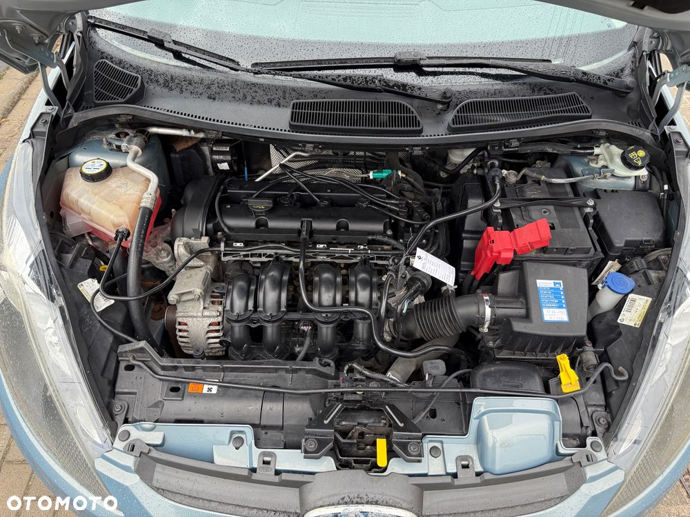 Ford Fiesta 1.25 Celebration - 22