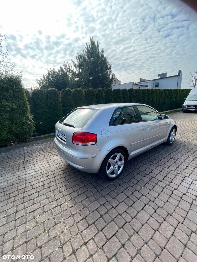 Audi A3 Sportback 1.6 FSI Ambition - 6