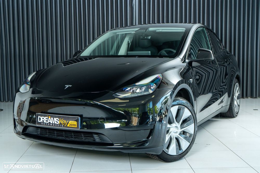 Tesla Model Y Standard RWD - 18