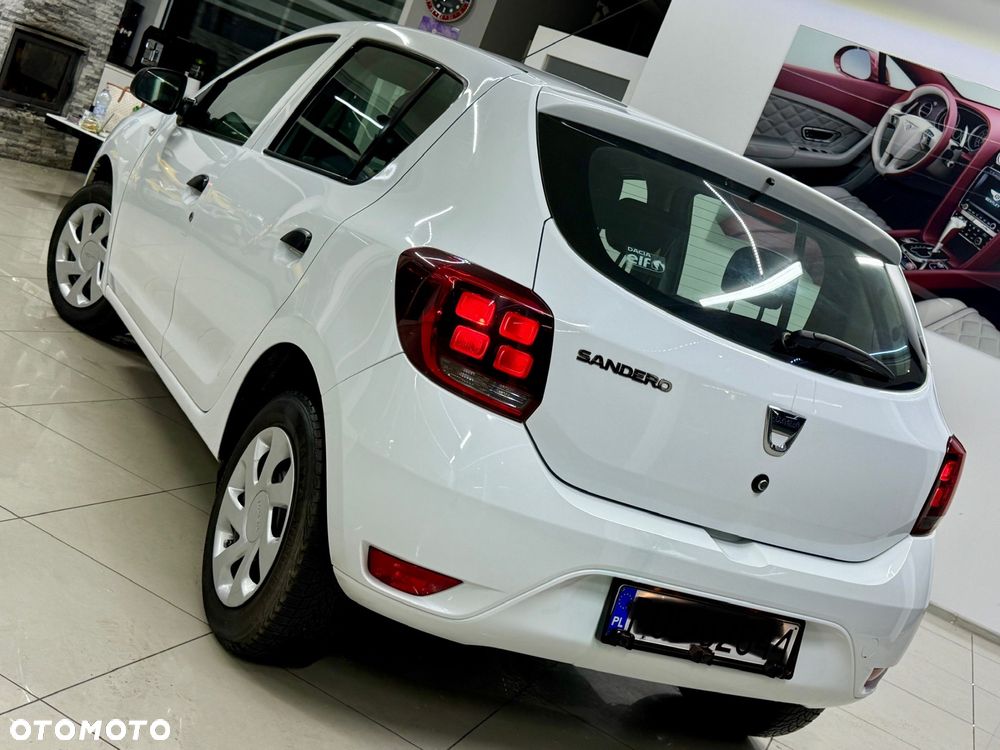 Dacia Sandero SCe 75 Essential - 5